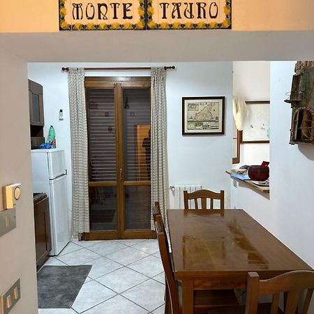 Monte Tauro Apartment Taormina Eksteriør billede